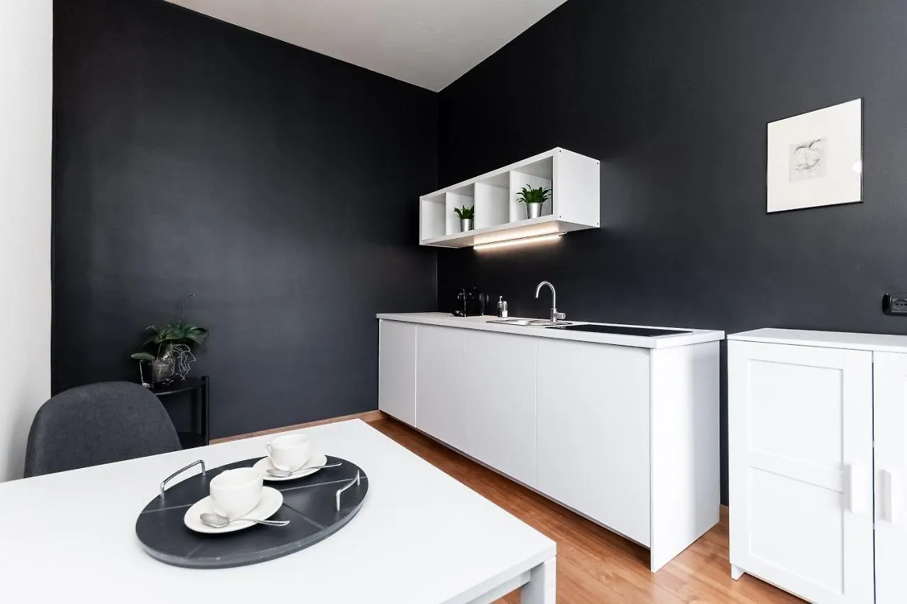 100 Metri Dal Mare - Centro Citta Apartment Genoa Italy